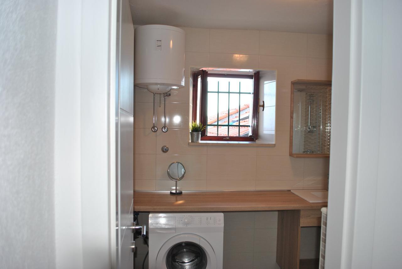 Apartment On The Square Makarska Exterior photo