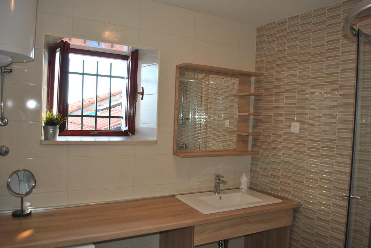 Apartment On The Square Makarska Exterior photo