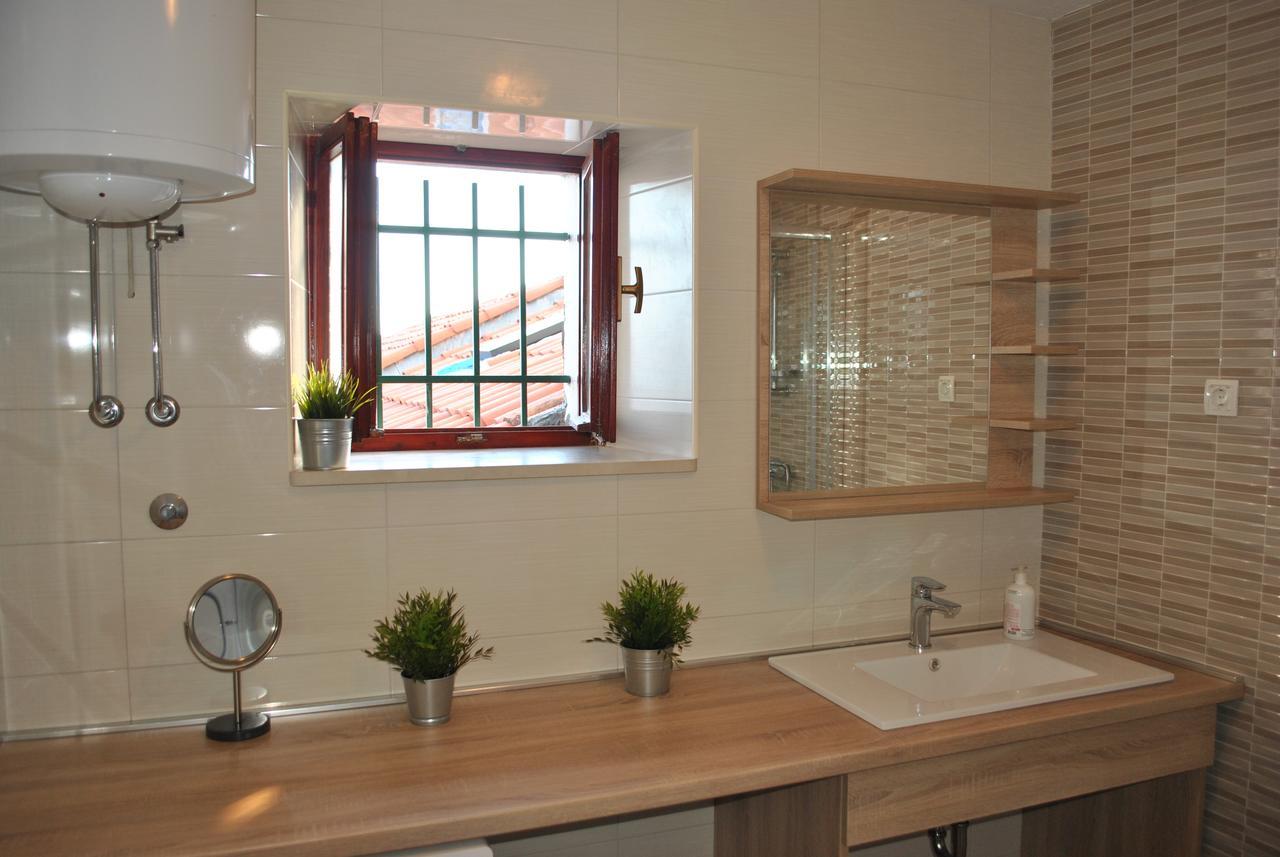 Apartment On The Square Makarska Exterior photo